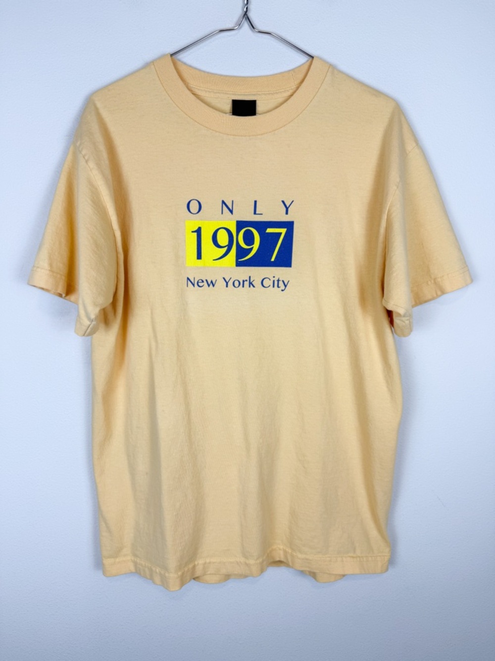 Only NY 1997 Graphic Tee‎ Butter Yellow T-Shirt Vintage Style Size Medium